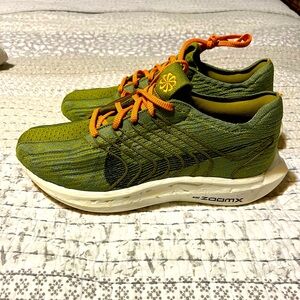 Men's Nike Pegasus Turbo Next Nature Road Runner Green Orange. New without box.